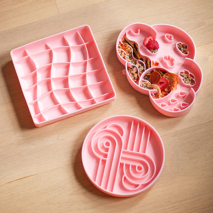 cloud slow feeder bowl | strawberry