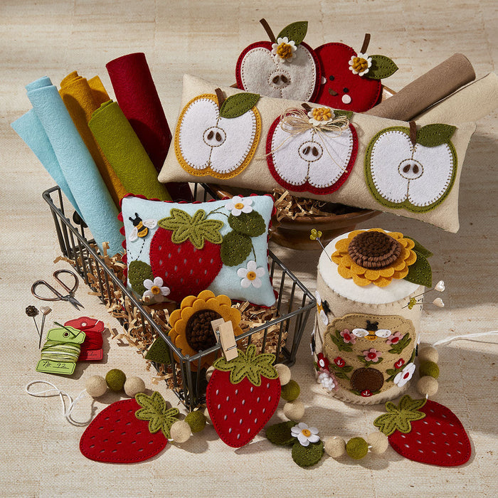 Felt Cheeky Apple Etched Dies by Nichol Spohr
